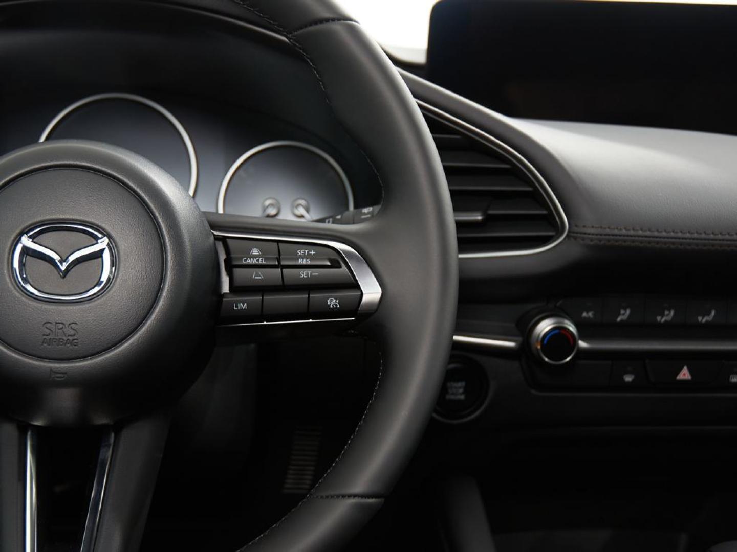 Mazda 3 2.5 e-Skyactiv-G Prime-line Aut. 103kW