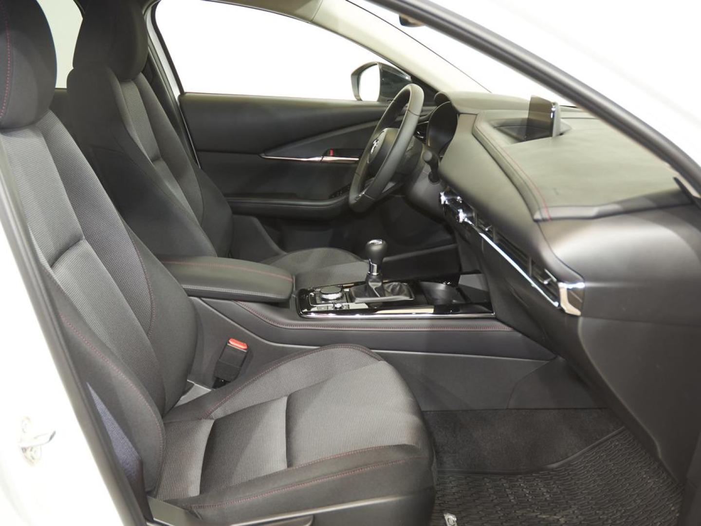 Mazda CX-30 2025 2.5L E-SKYACTIV G MHEV 103KW (140CV) 6MT FWD HOMURA