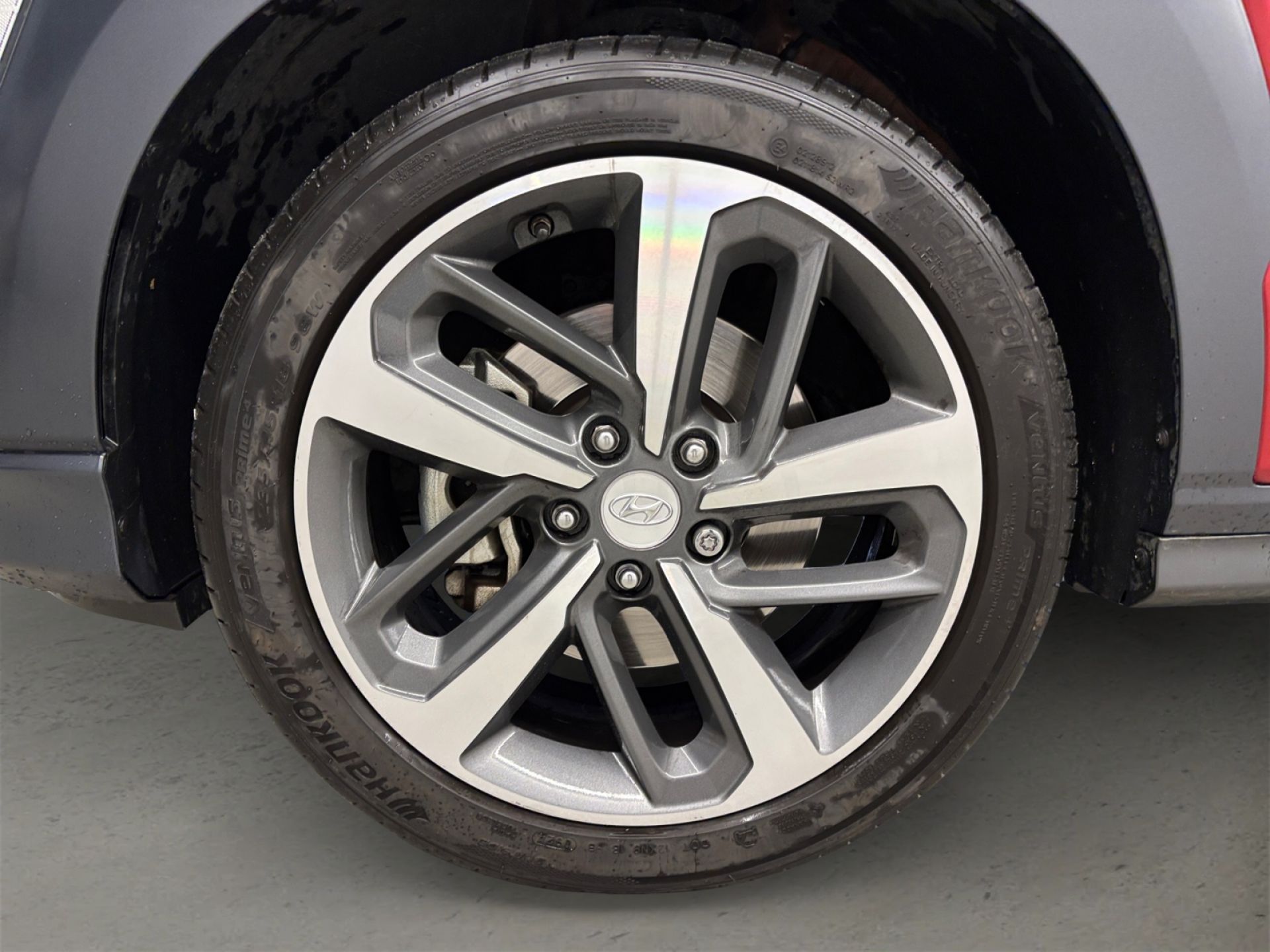 Hyundai Kona 1.0 TGDI Style Sky 4X2