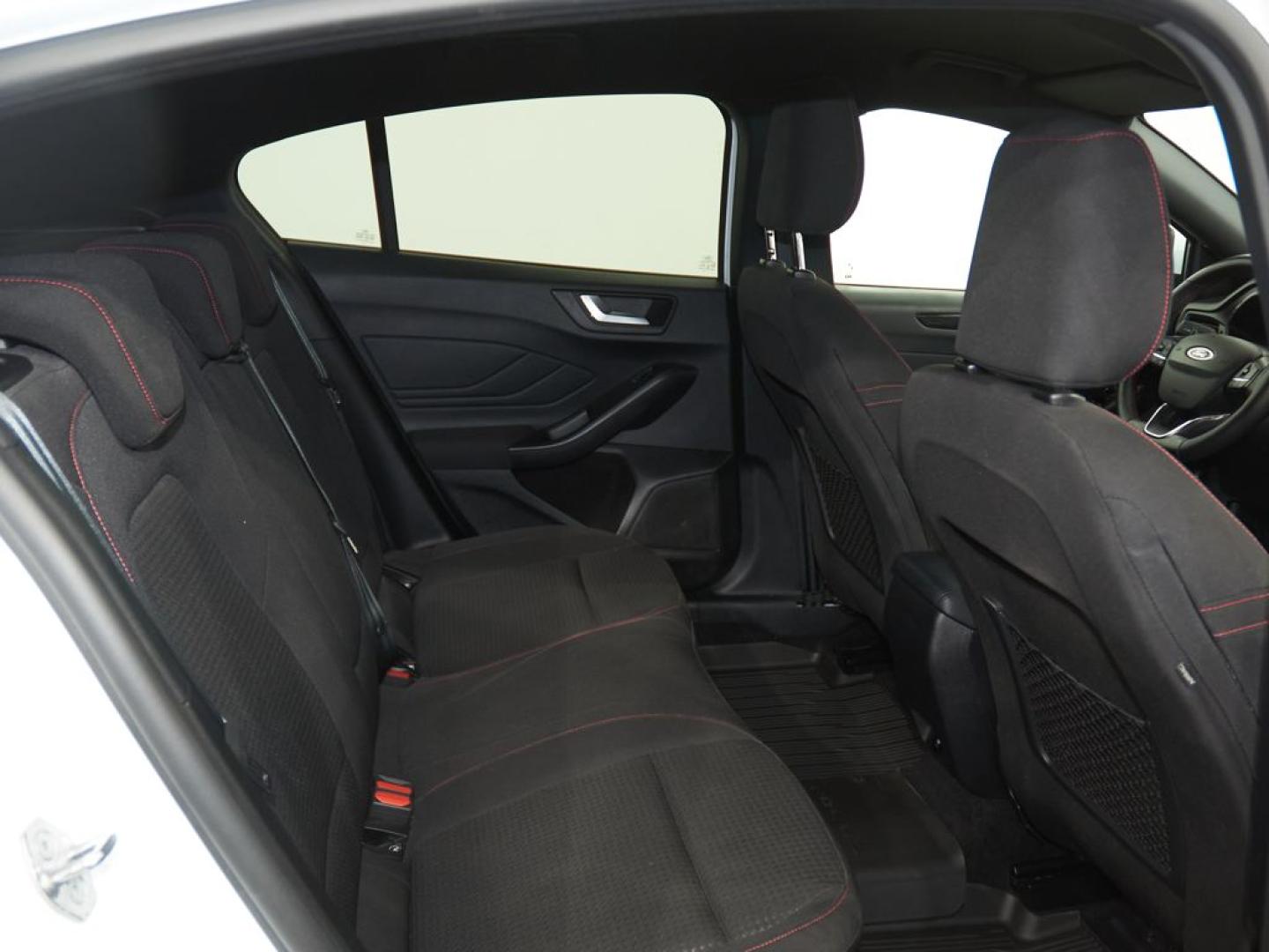 Ford Focus 1.0 Ecoboost MHEV ST-Line 125