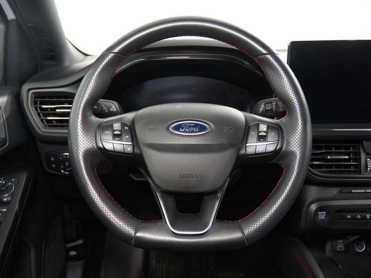 Ford Focus 1.0 Ecoboost MHEV ST-Line 125