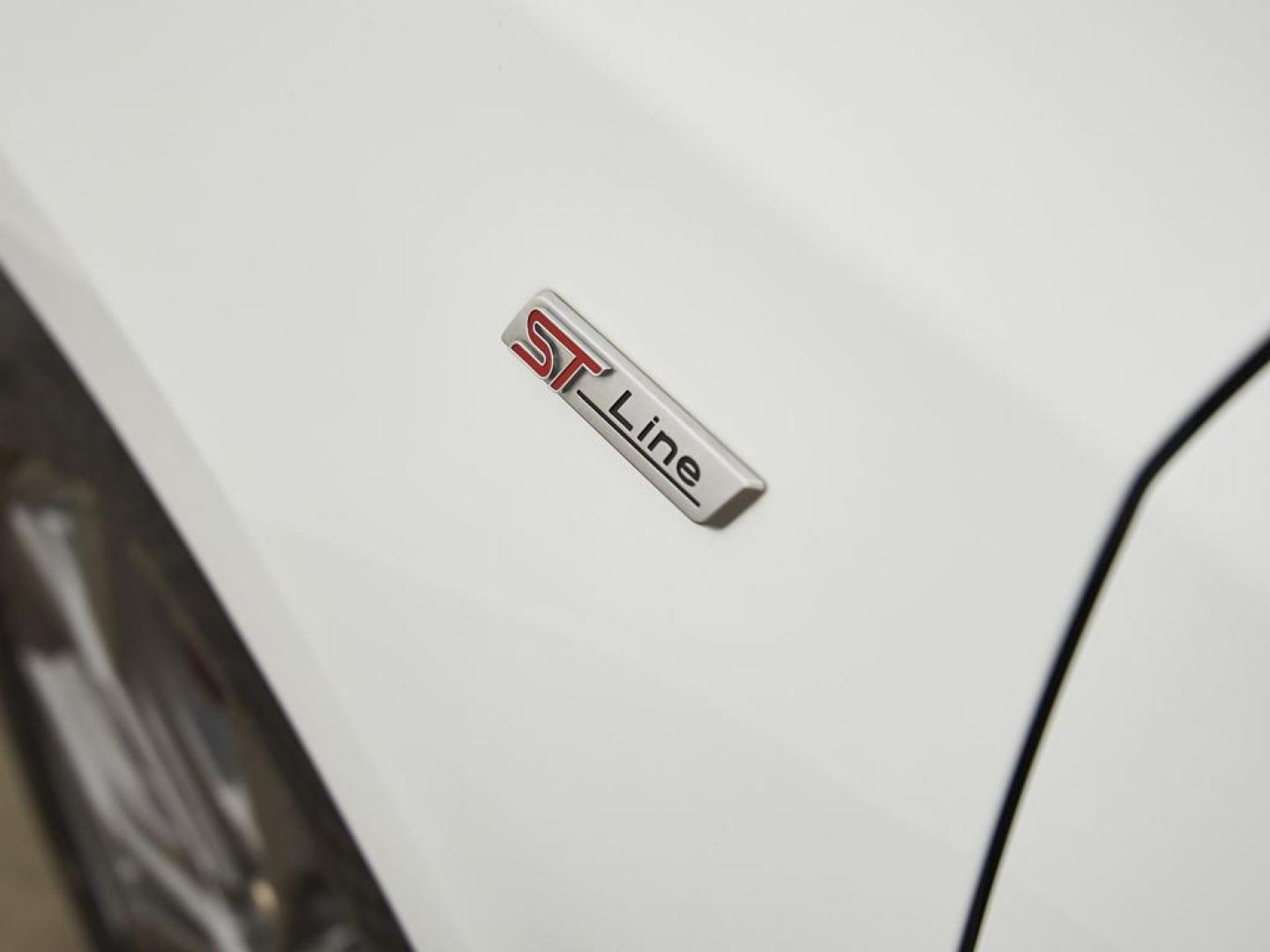 Ford Focus 1.0 Ecoboost MHEV ST-Line 125