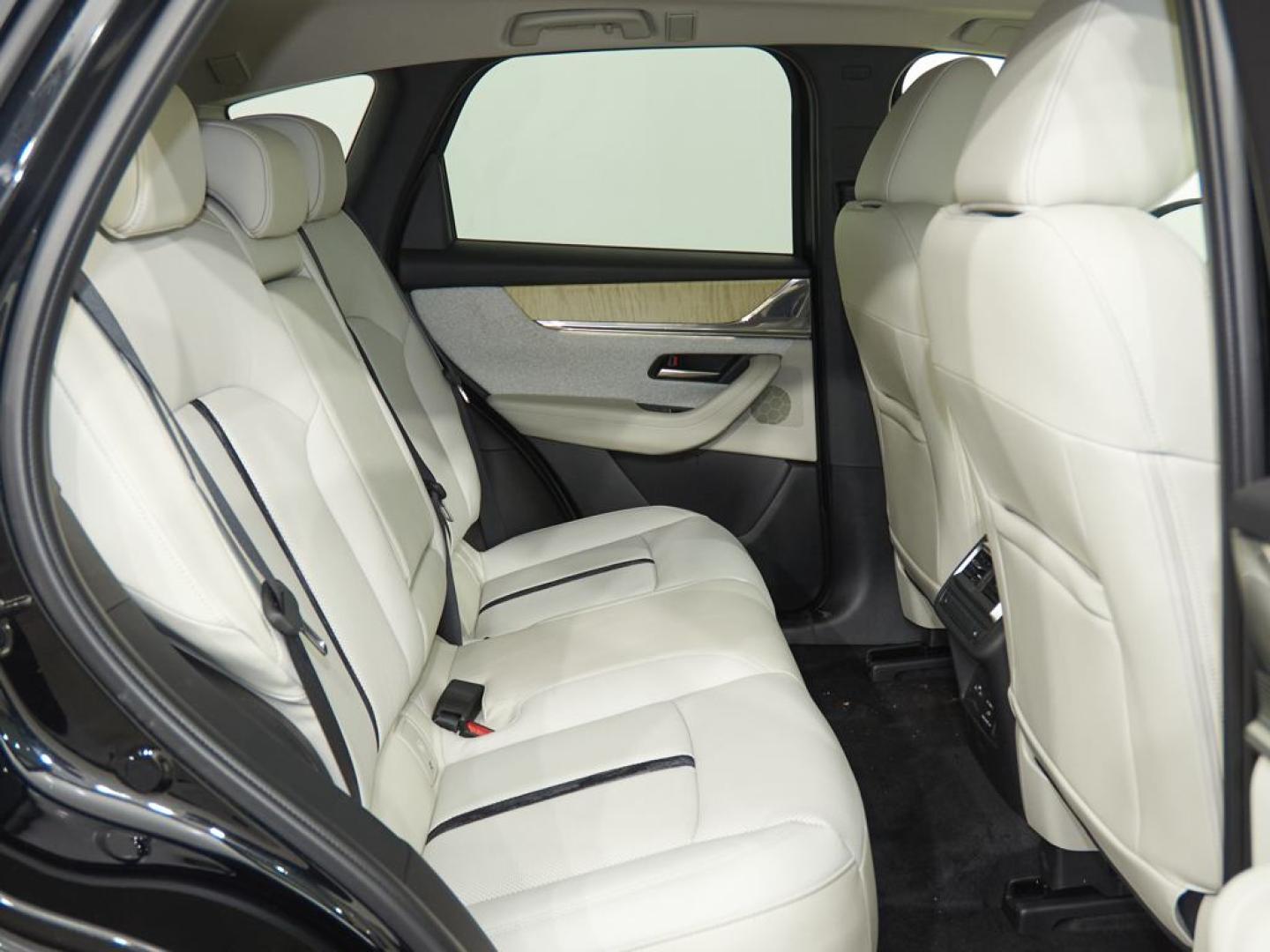 Mazda CX-60 2025 3.3L E-SKYACTIV D MHEV 187KW (254 CV) 8AT AWD TAKUMI PLUS