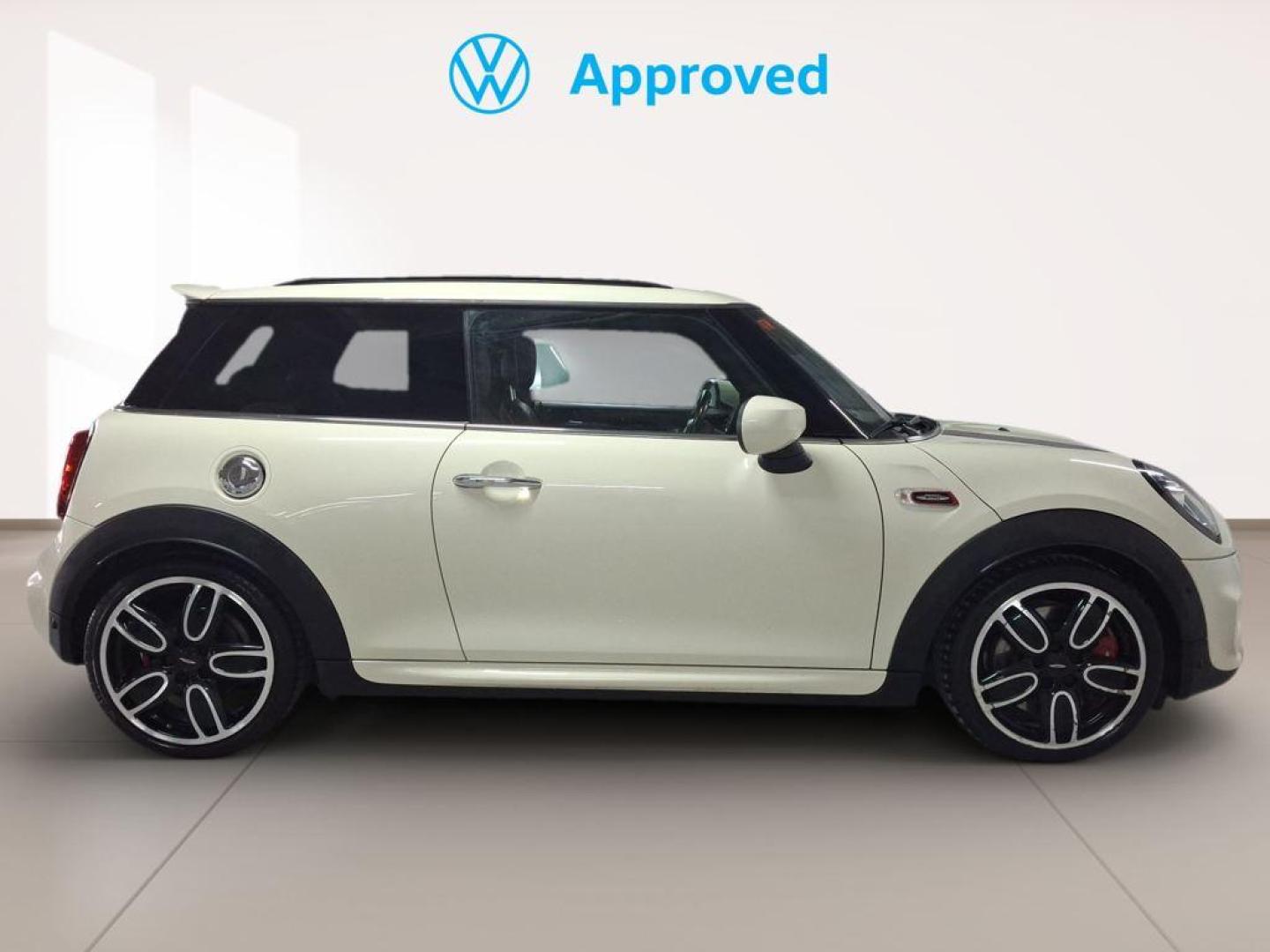 Mini 1300 John Cooper Works 170 kW (231 CV)