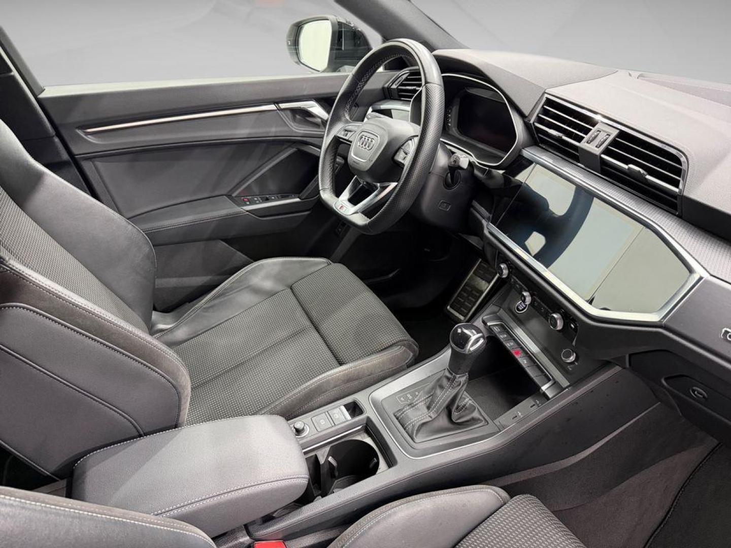 Audi Q3 Sportback Black line 35 TDI 110 kW (150 CV) S tronic