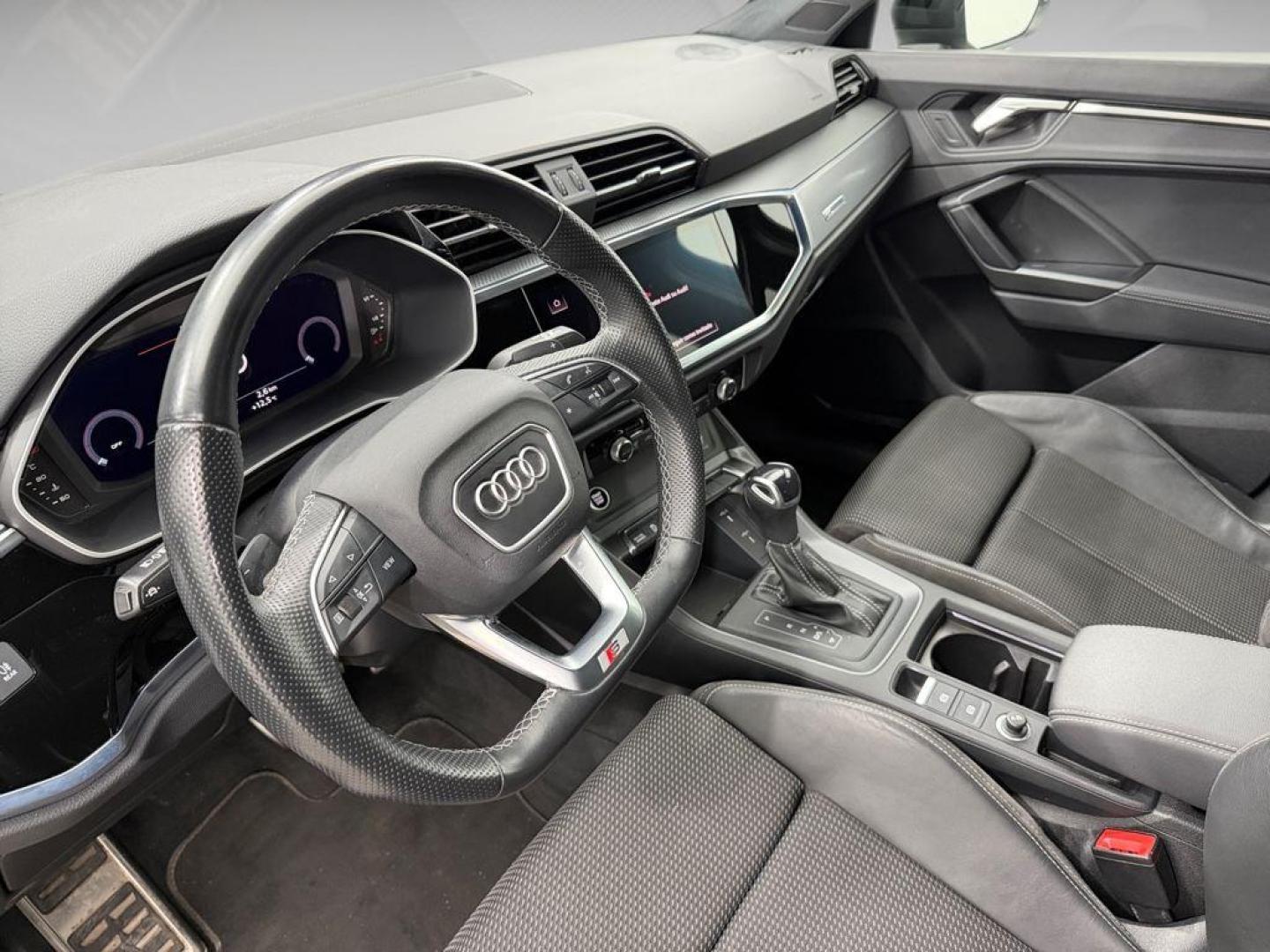 Audi Q3 Sportback Black line 35 TDI 110 kW (150 CV) S tronic