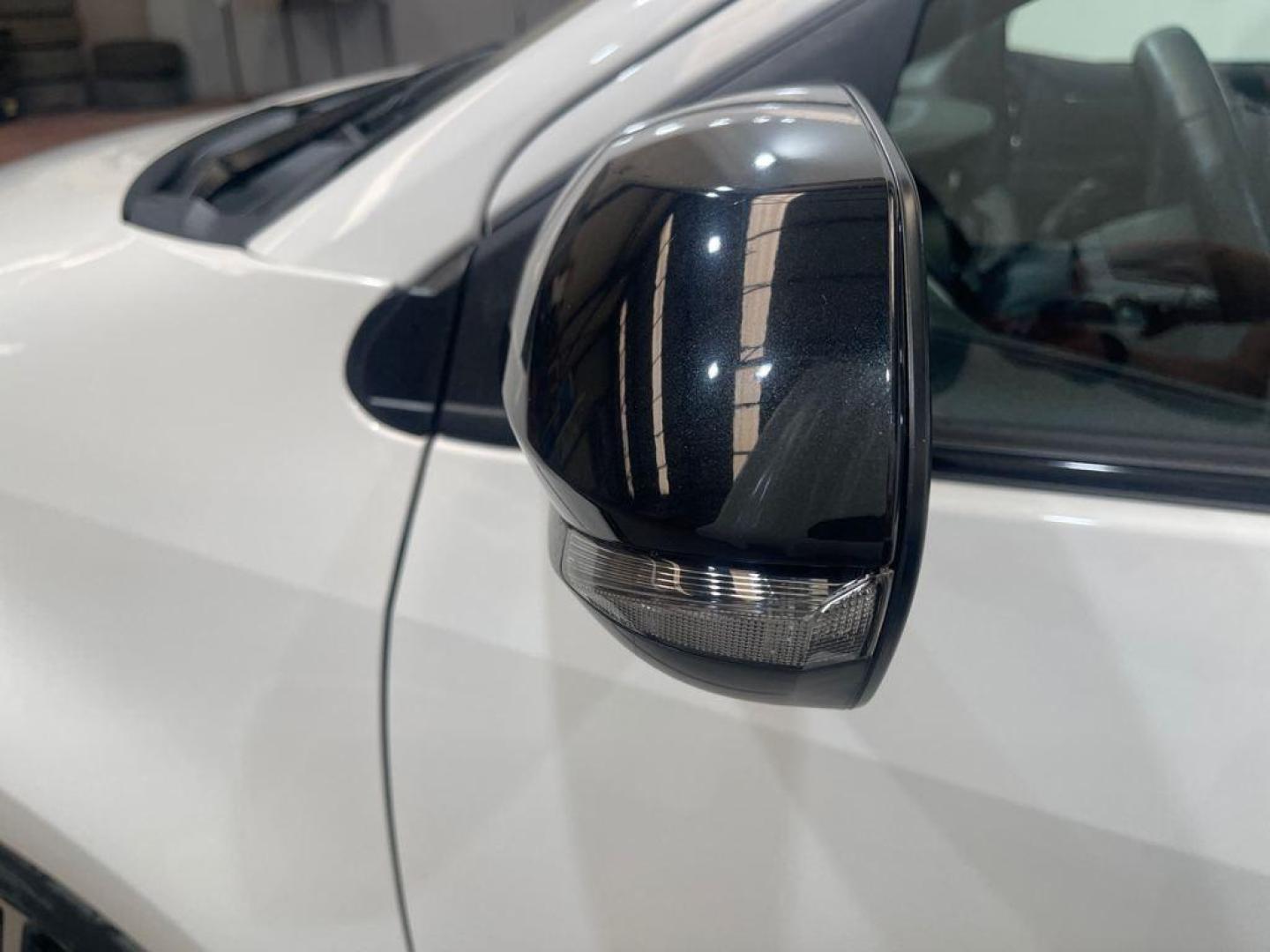 Toyota Yaris 1.5 120H Style Plus 85 kW (116 CV)