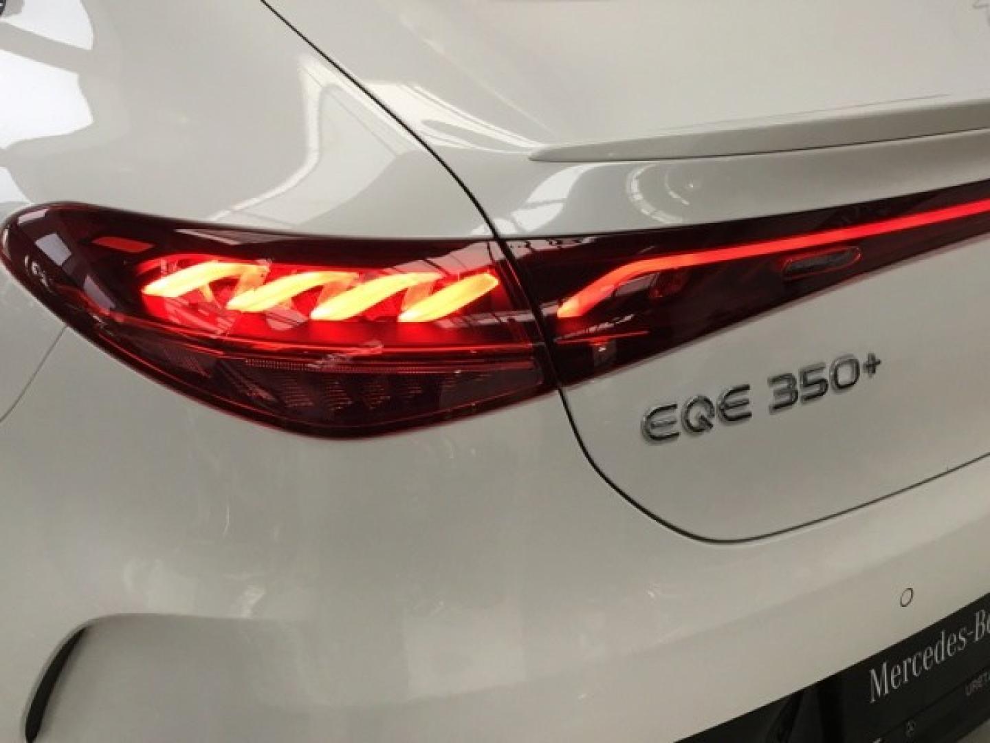 Mercedes Benz EQE 350+ AMG Line Exterieur&Interieur