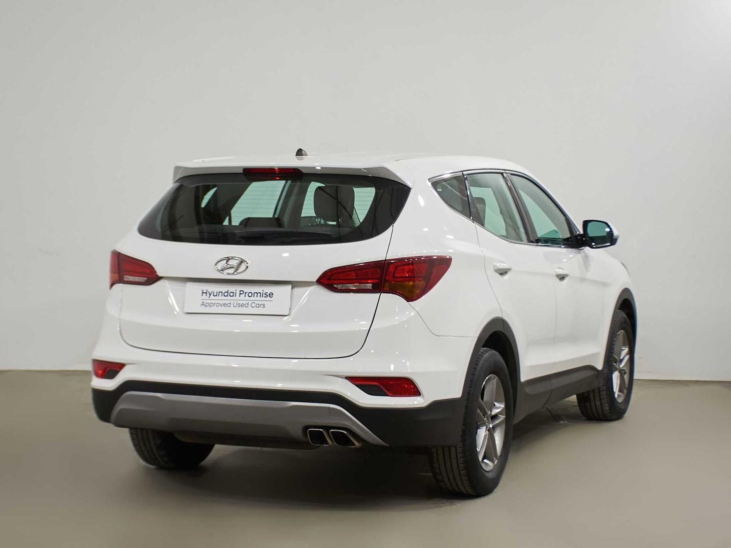 Hyundai Santa Fe 2.0CRDi 4x2 Essence 7s
