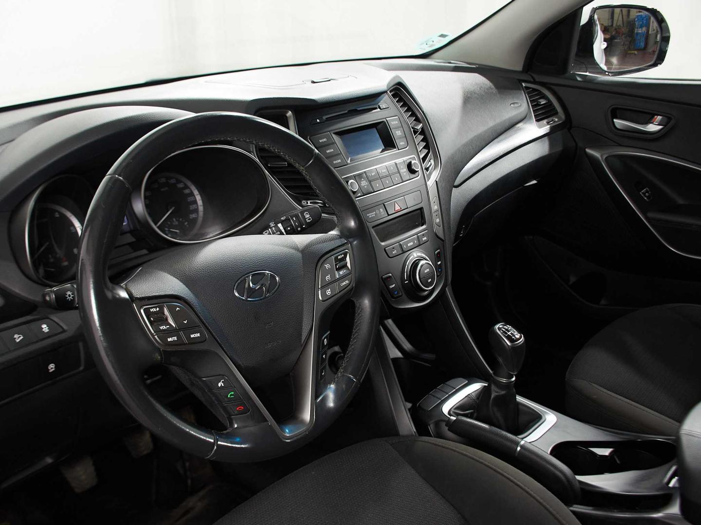 Hyundai Santa Fe 2.0CRDi 4x2 Essence 7s