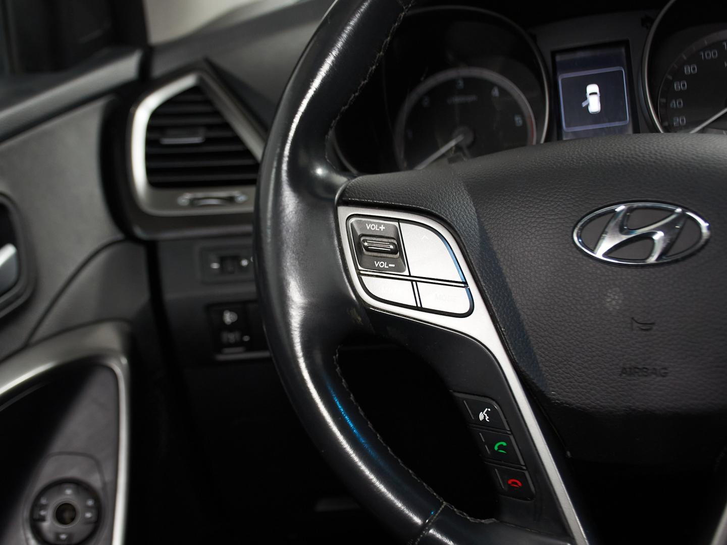 Hyundai Santa Fe 2.0CRDi 4x2 Essence 7s