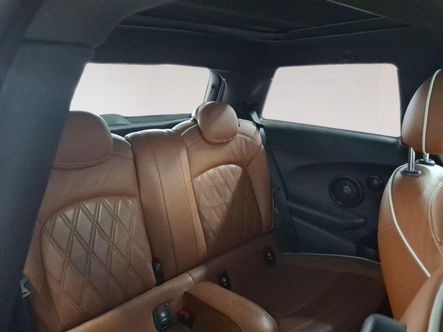 Mini Cooper John Cooper Works 170 kW (231 CV)