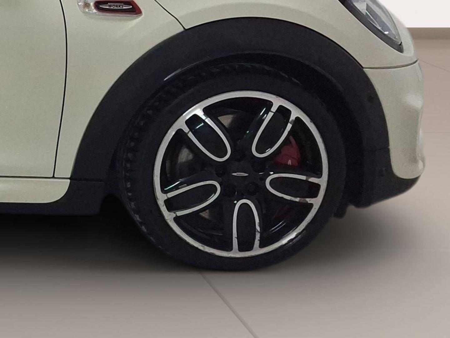 Mini Cooper John Cooper Works 170 kW (231 CV)