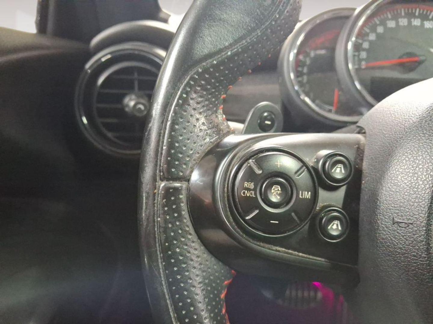 Mini Cooper John Cooper Works 170 kW (231 CV)