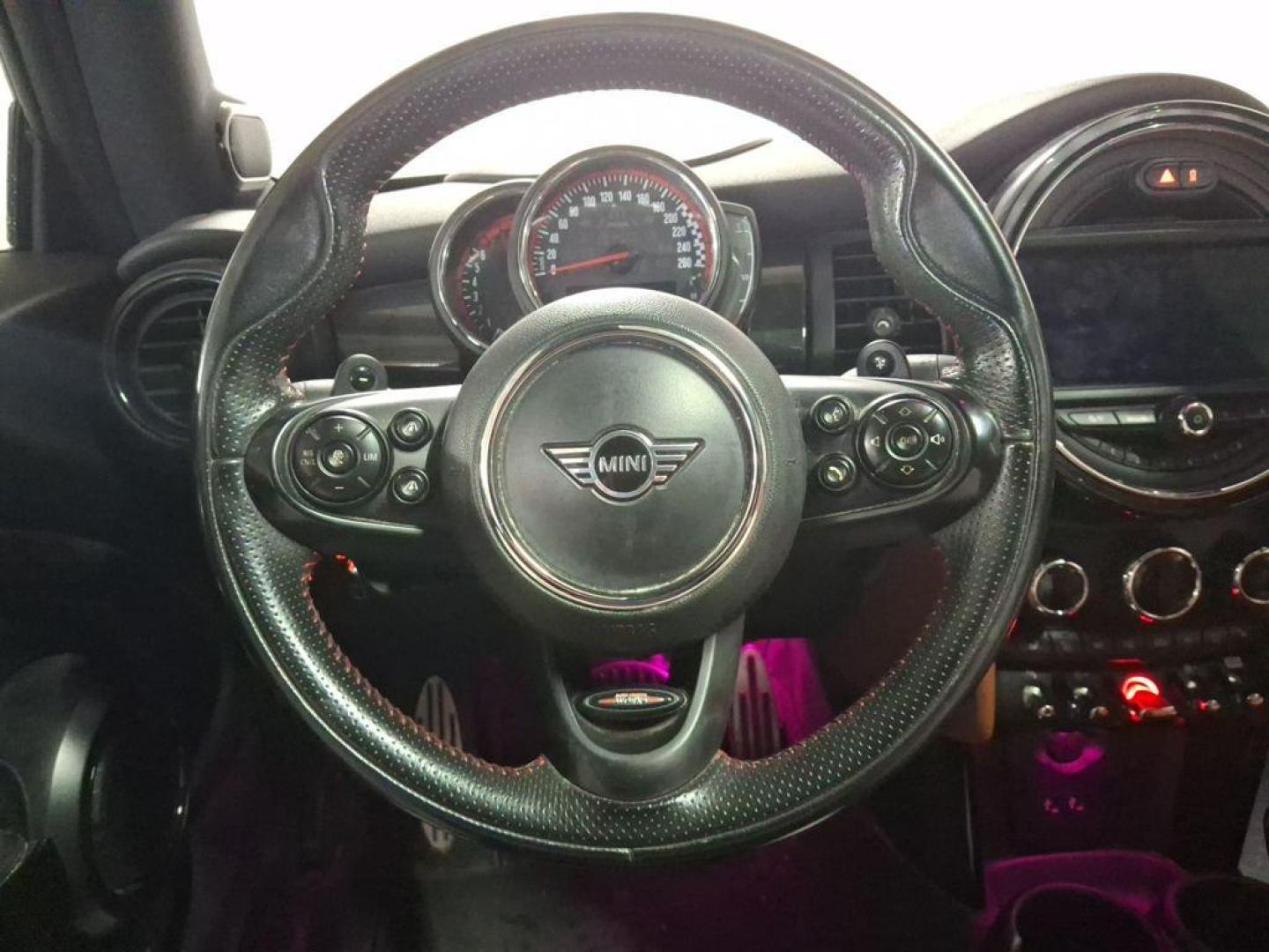 Mini Cooper John Cooper Works 170 kW (231 CV)