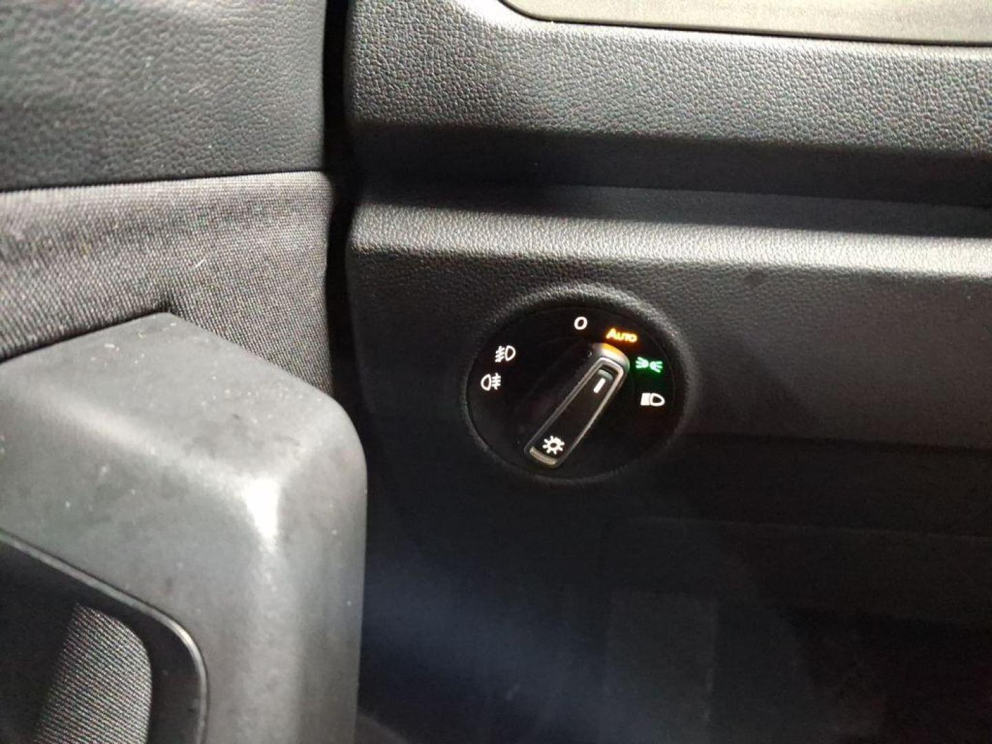 Volkswagen T-Roc Advance R-Line 1.0 TSI 81 kW (110 CV)