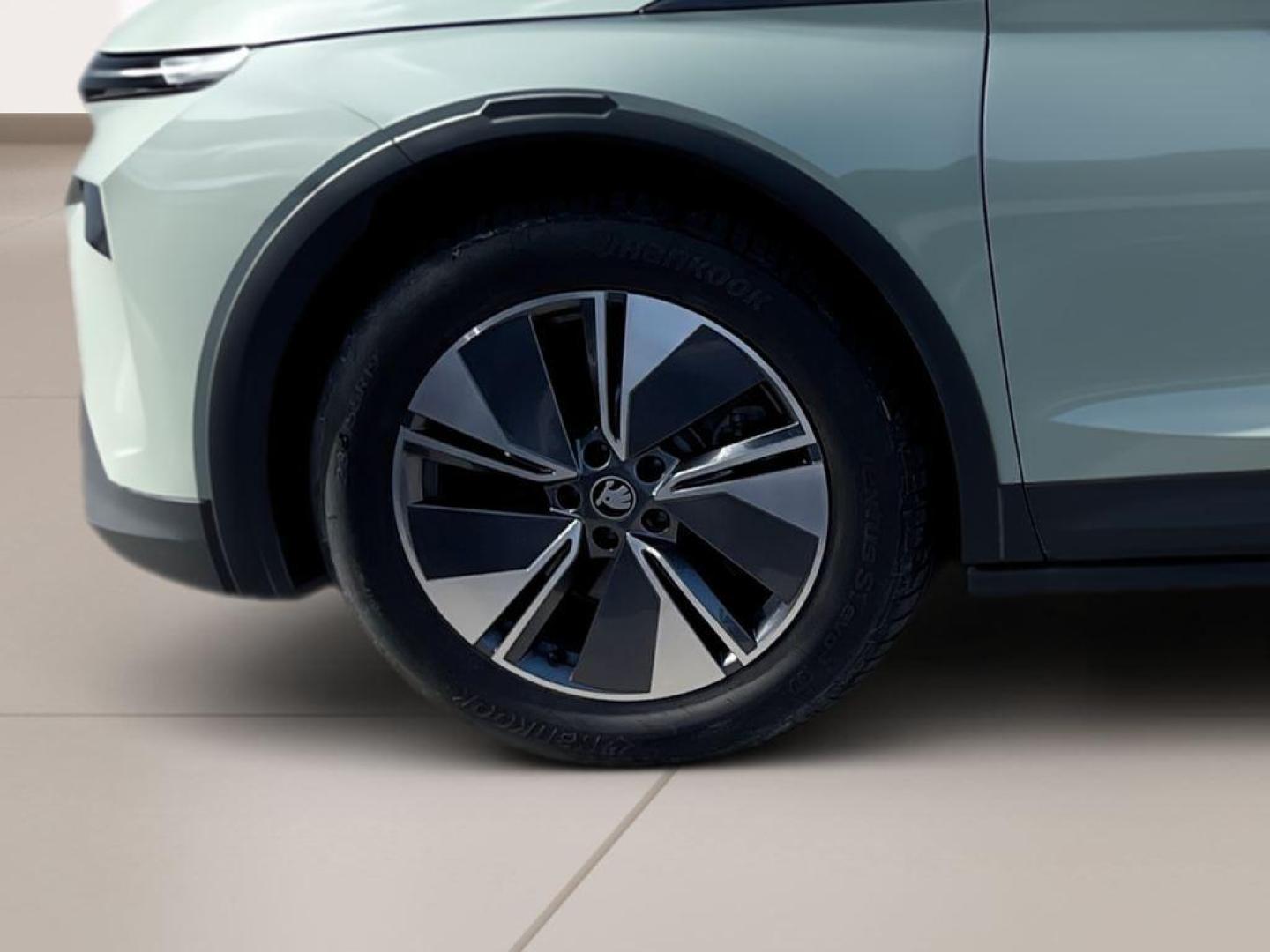 Skoda Elroq 50 55 kWh 125 kW (170 CV)