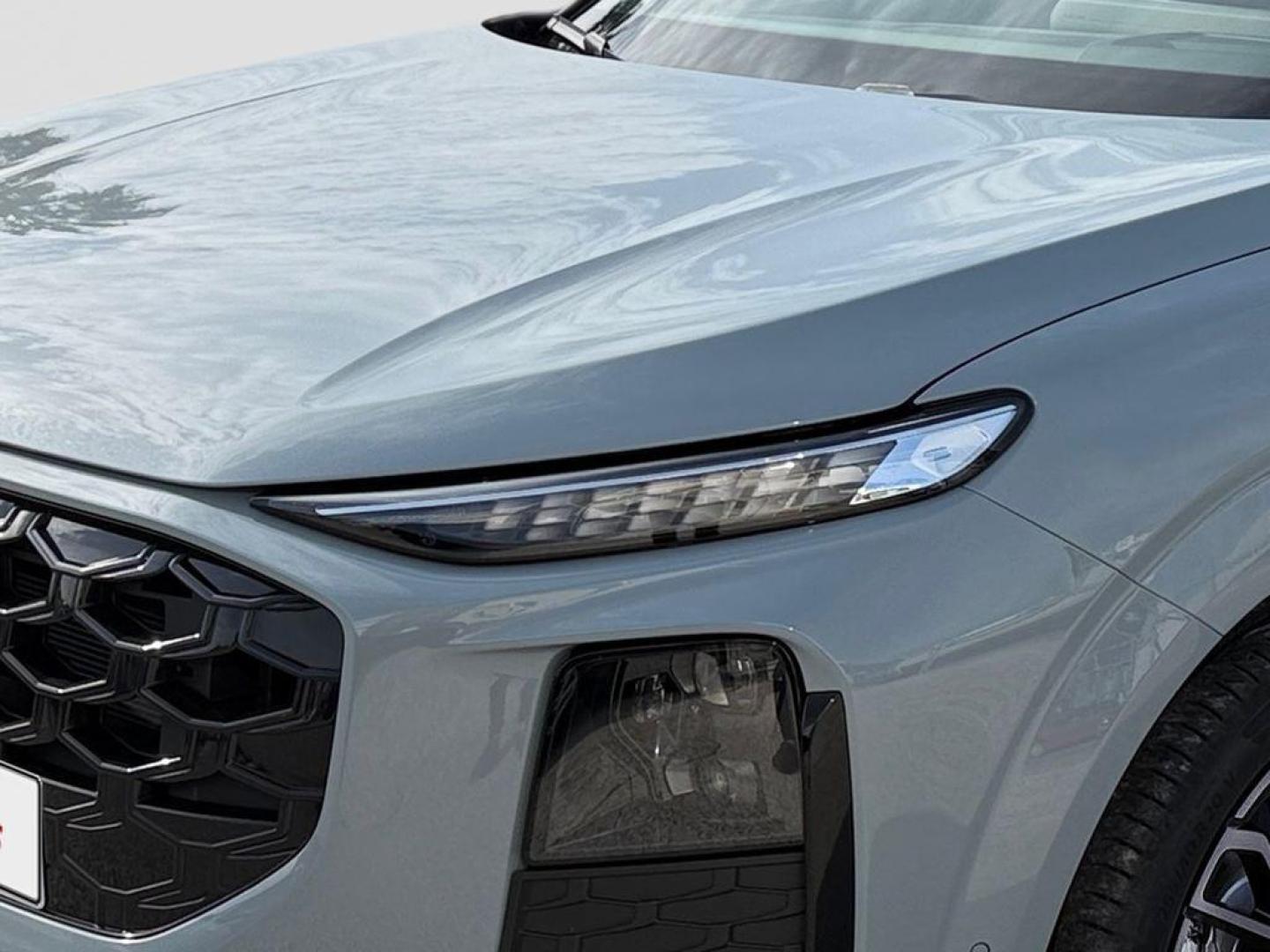 Audi Q3 Black line 200 kW (272 CV)