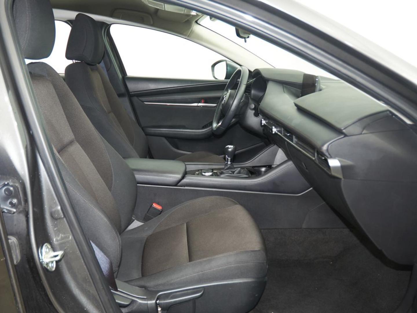 Mazda 3 Sedan 2.5 e-Skyactiv-G Prime-line 103kW