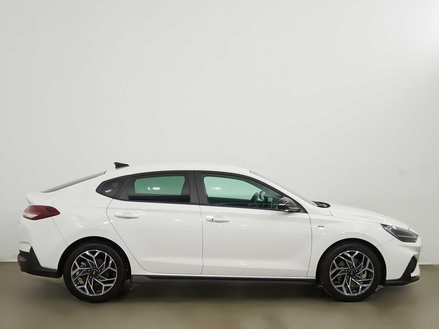 Hyundai i30 Fastback FB 1.0 TGDI N Line 100