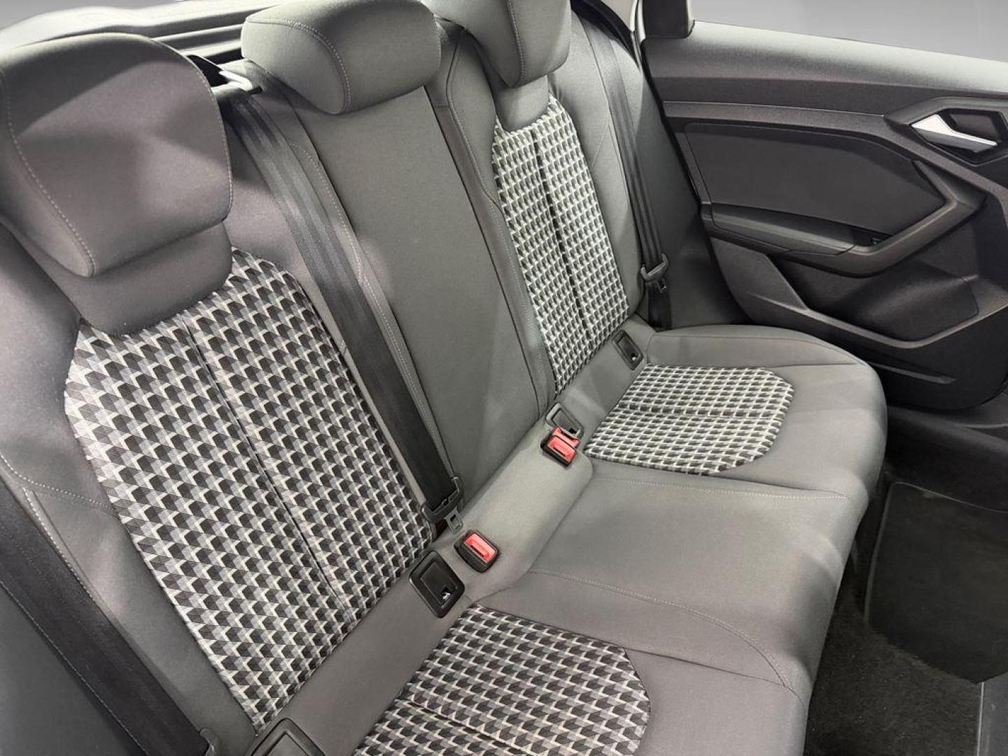 Audi A1 Sportback Adrenalin 25 TFSI 70 kW (95 CV)