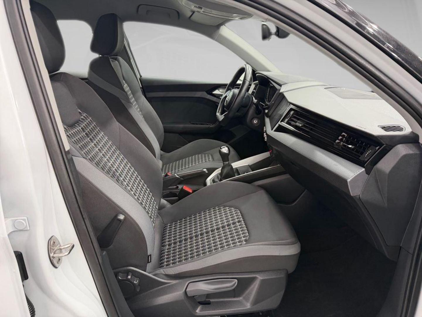 Audi A1 Sportback Adrenalin 25 TFSI 70 kW (95 CV)