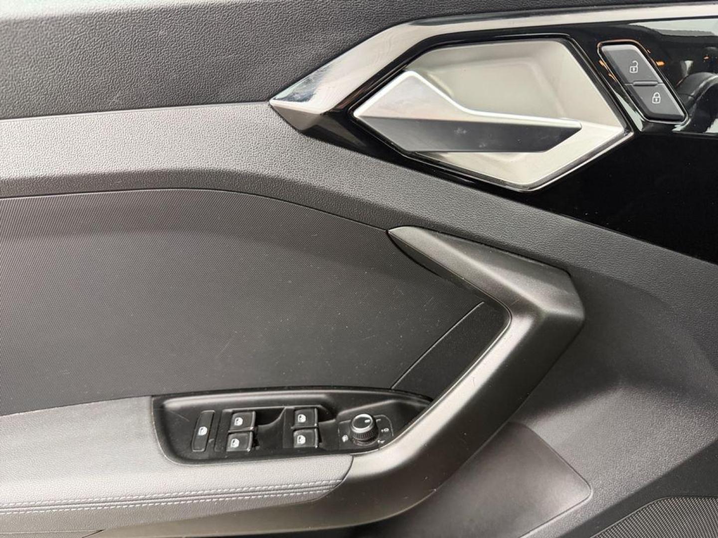 Audi A1 Sportback Adrenalin 25 TFSI 70 kW (95 CV)