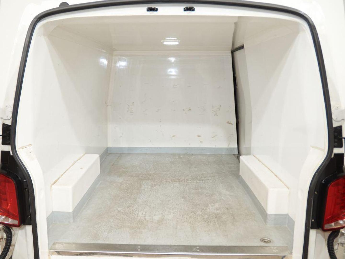 Volkswagen Transporter Furgon Batalla Corta TN 2.0 TDI BMT 81 kW (110 CV)