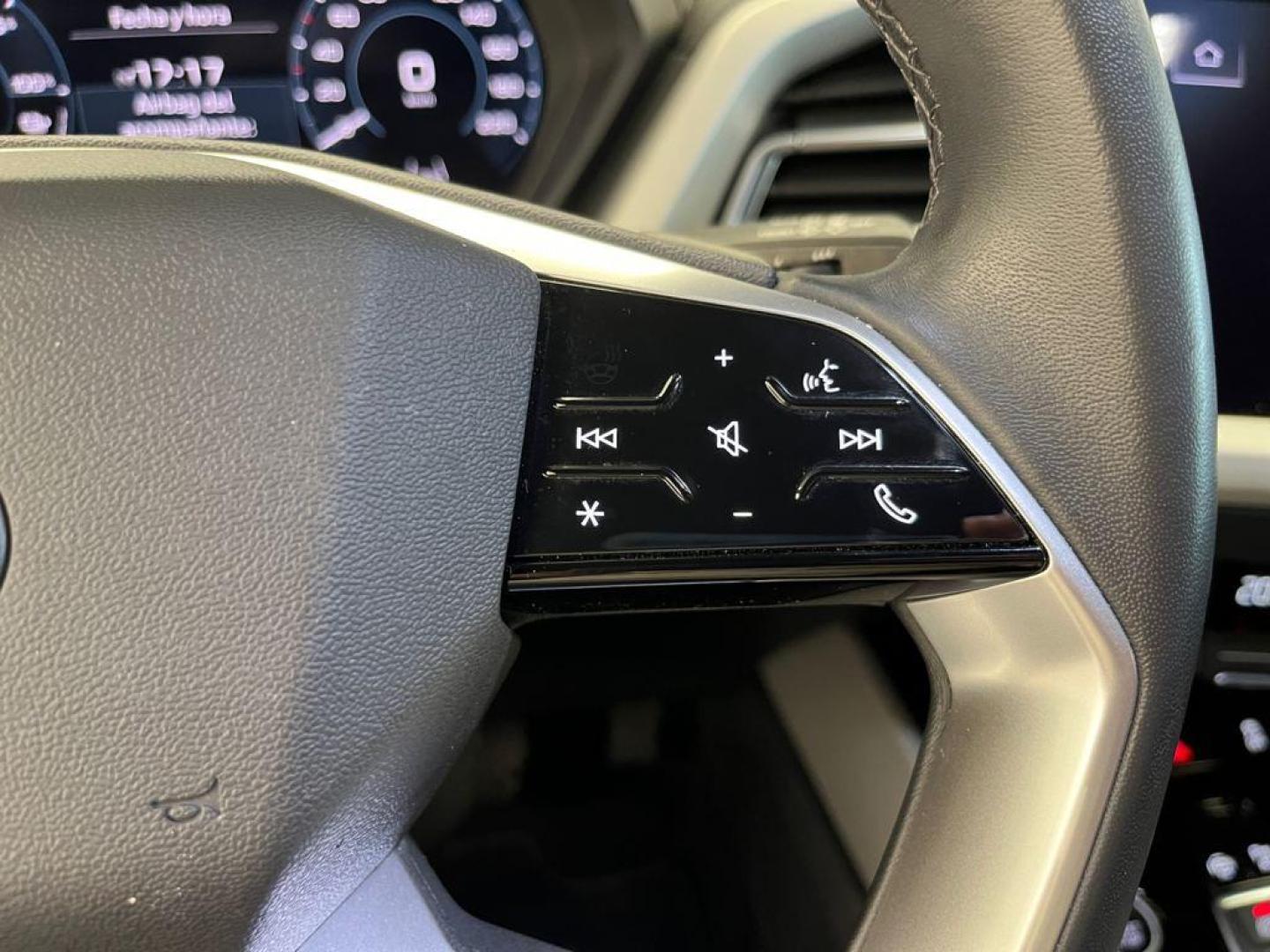 Audi Q4 e-tron S line 40 e-tron 150kW 82kWh