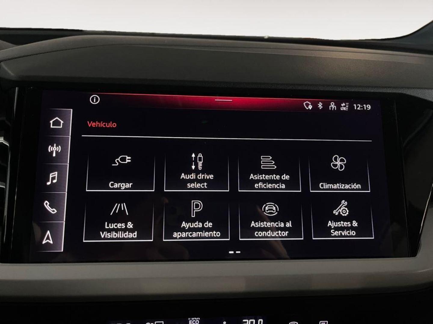 Audi Q4 e-tron S line 40 e-tron 150kW 82kWh