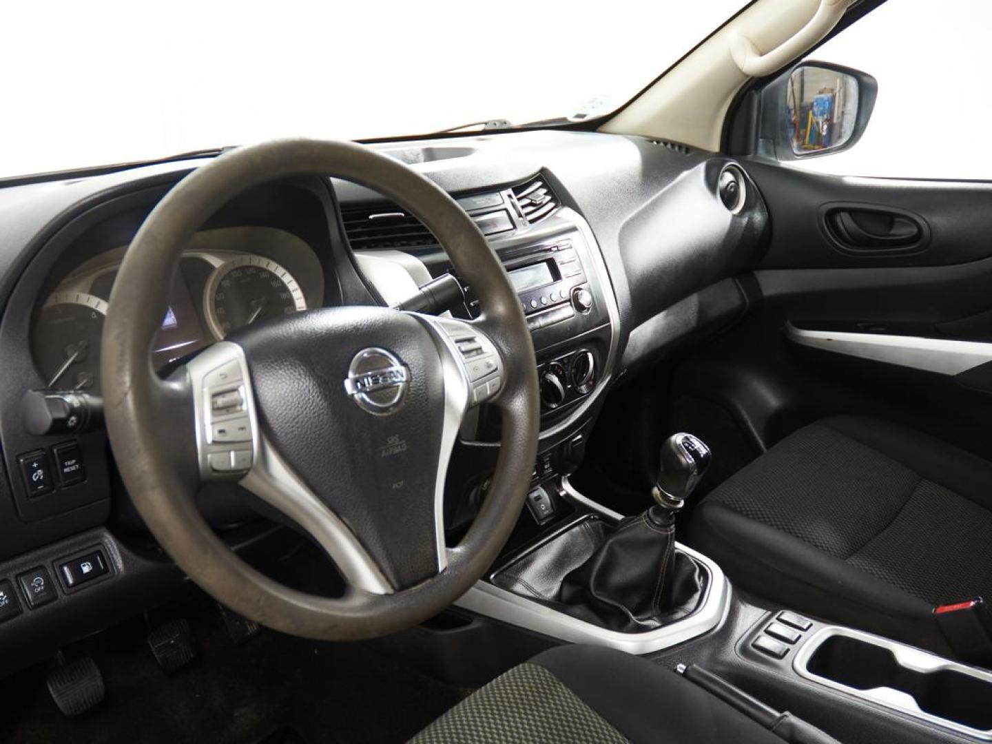 Nissan Navara 2.3dCi King Cab Visia