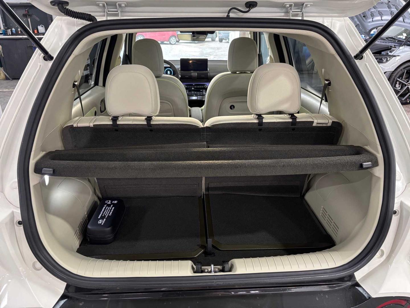 Hyundai Inster 49kWh Tecno 115