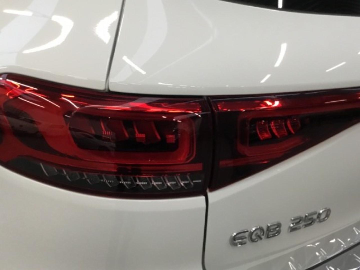 Mercedes Benz EQB 250 Progressive