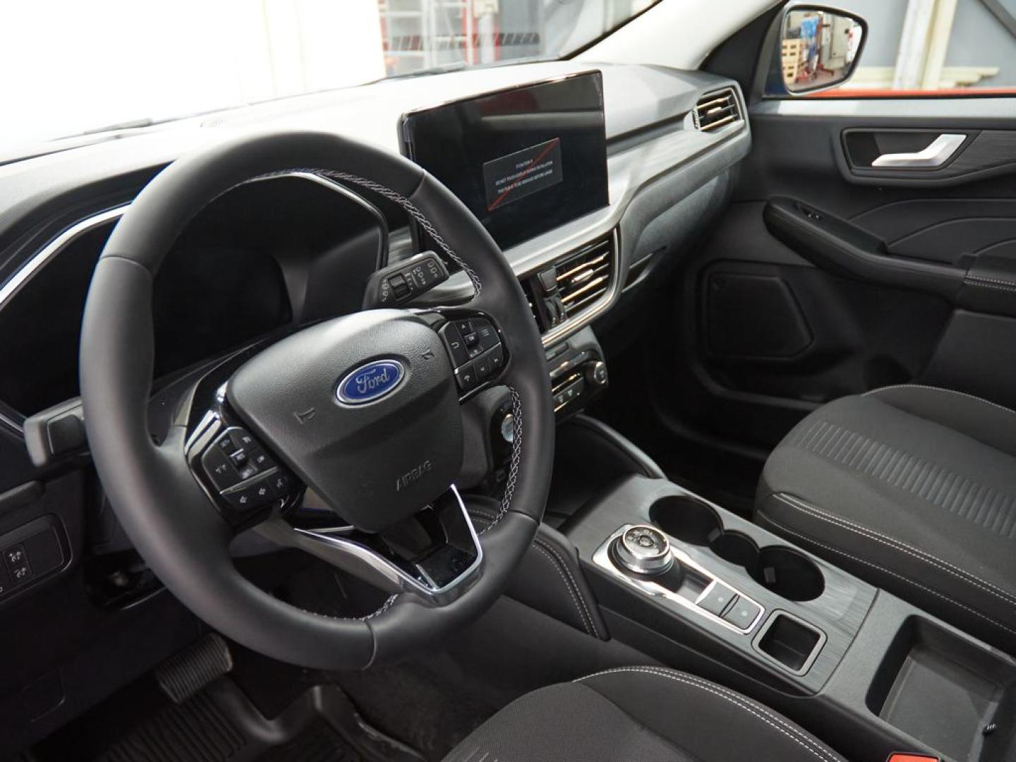 Ford Kuga MCA ACTIVE 2.5 Duratec FHEV 132KW (180CV) HF-45 Aut. E6.2
