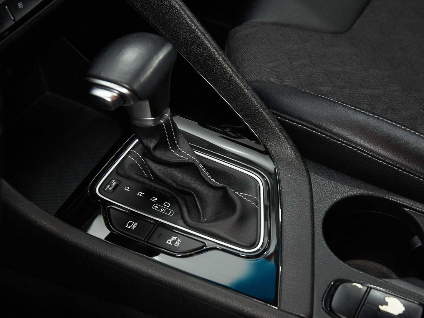 Kia Niro Híbrido 1.6 HEV Emotion