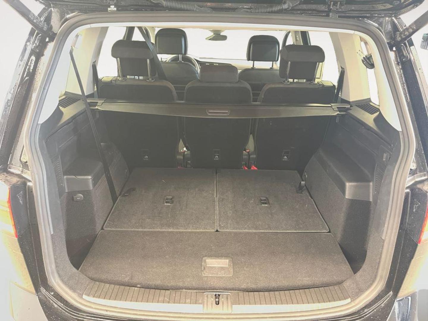 Volkswagen Touran "Más" 1.5 TSI 110kW (150CV) DSG