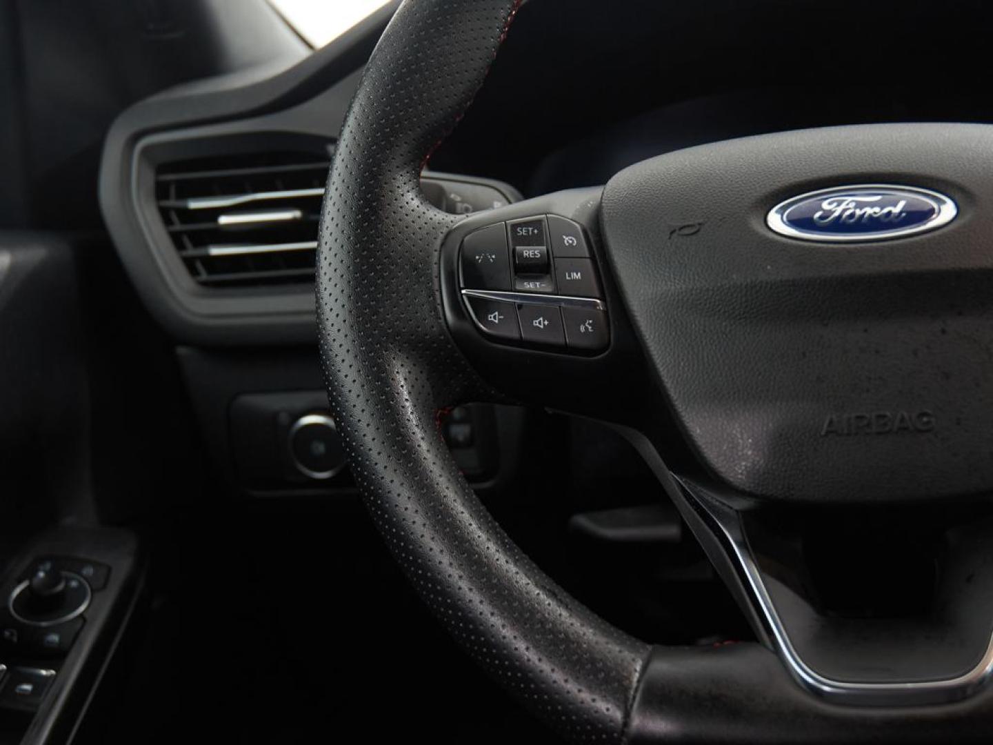 Ford Kuga ST-Line 1.5T EcoBoost 110kW (150CV)