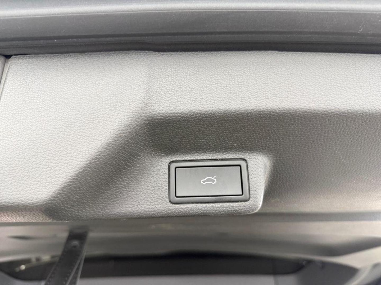 Volkswagen ID. BUZZ Pro 150 kW (204 CV)