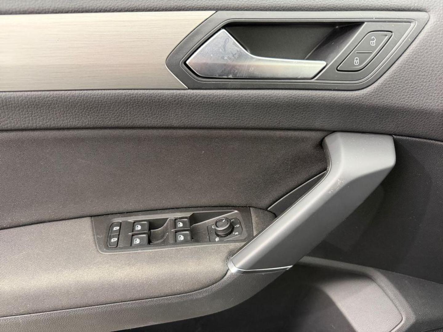 Volkswagen Touran ``Más`` 1.5 TSI 110 kW (150 CV) DSG