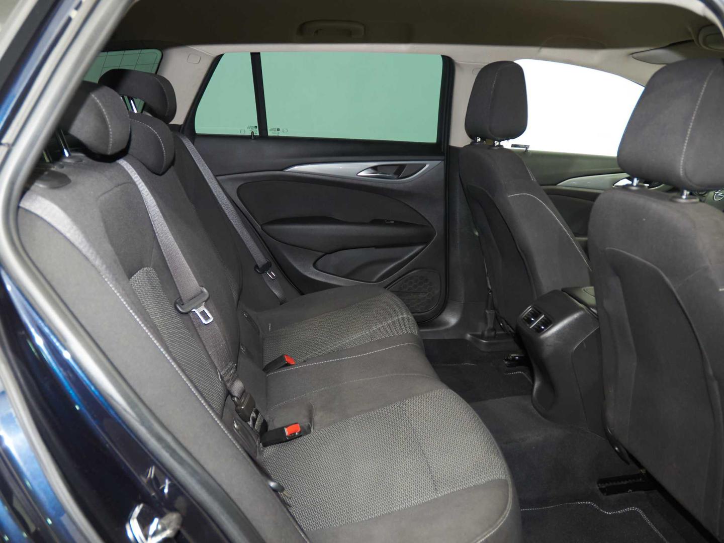 Opel Insignia ST 1.5 T XFL S&S Selective 140