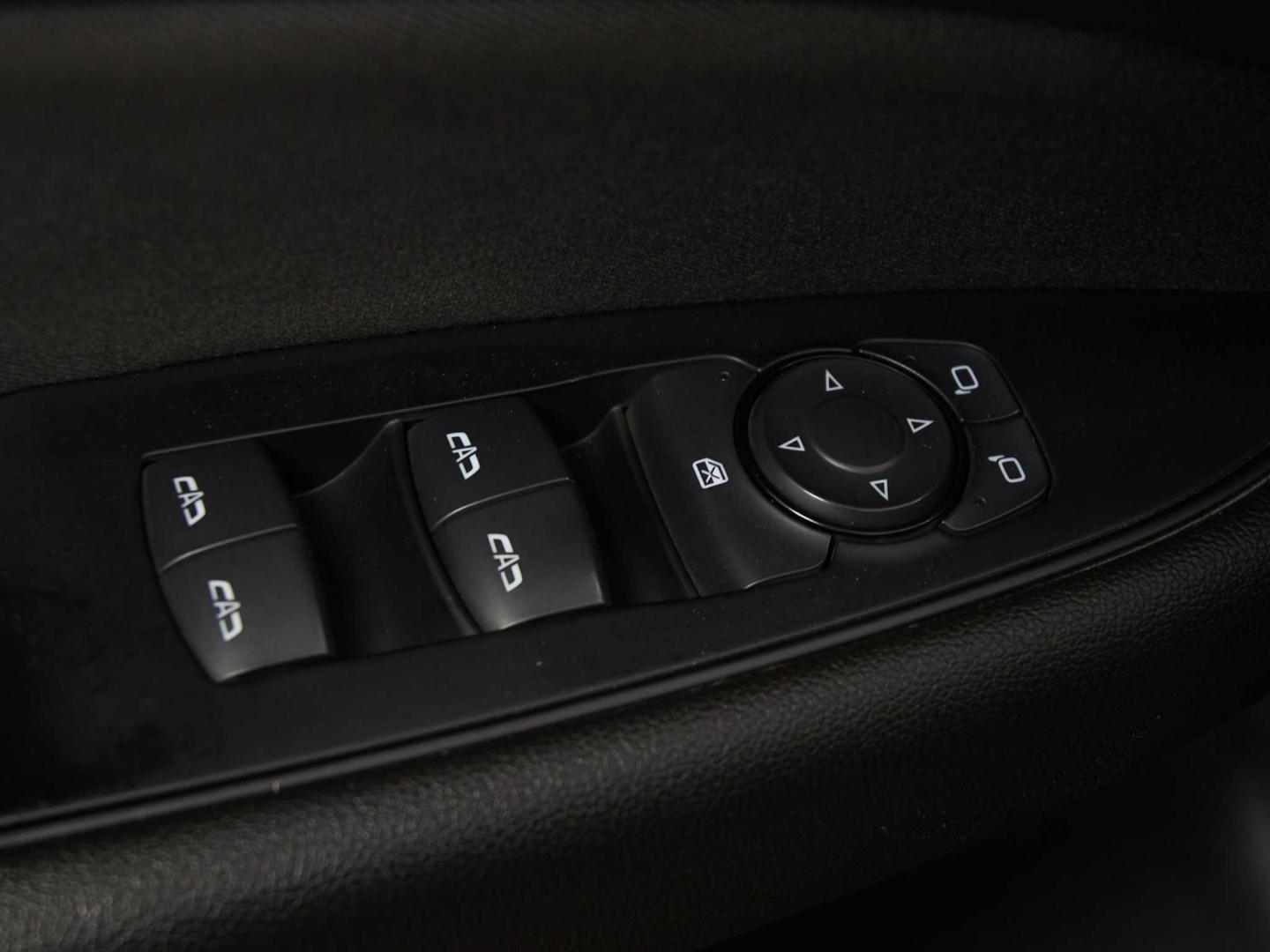 Opel Insignia ST 1.5 T XFL S&S Selective 140