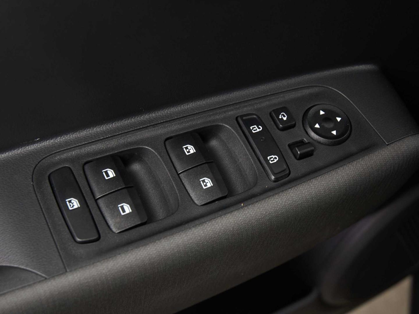 Hyundai Inster 49kWh Tecno 115