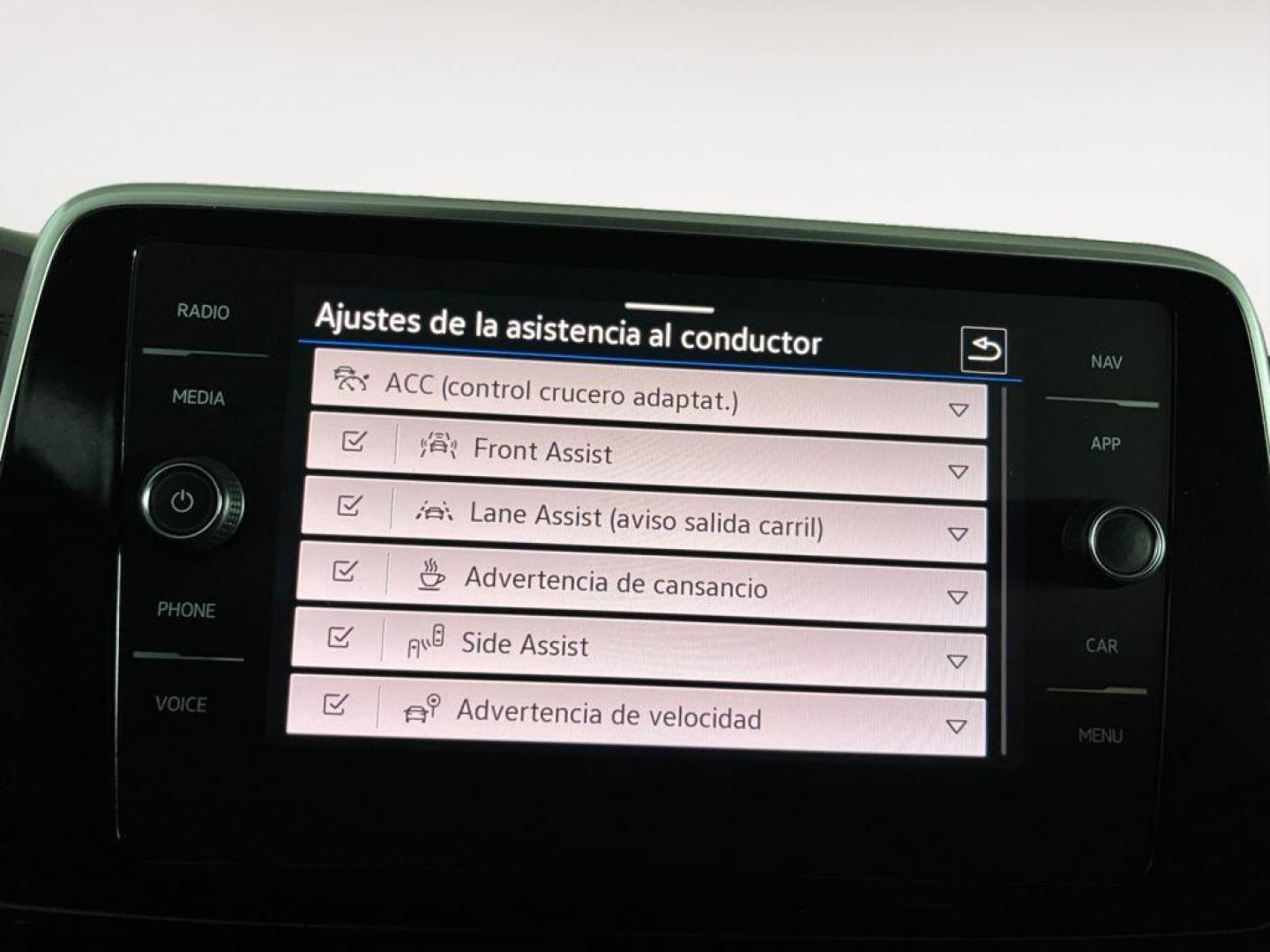 Volkswagen T-Roc R-Line 1.5 TSI 110kW (150CV) DSG