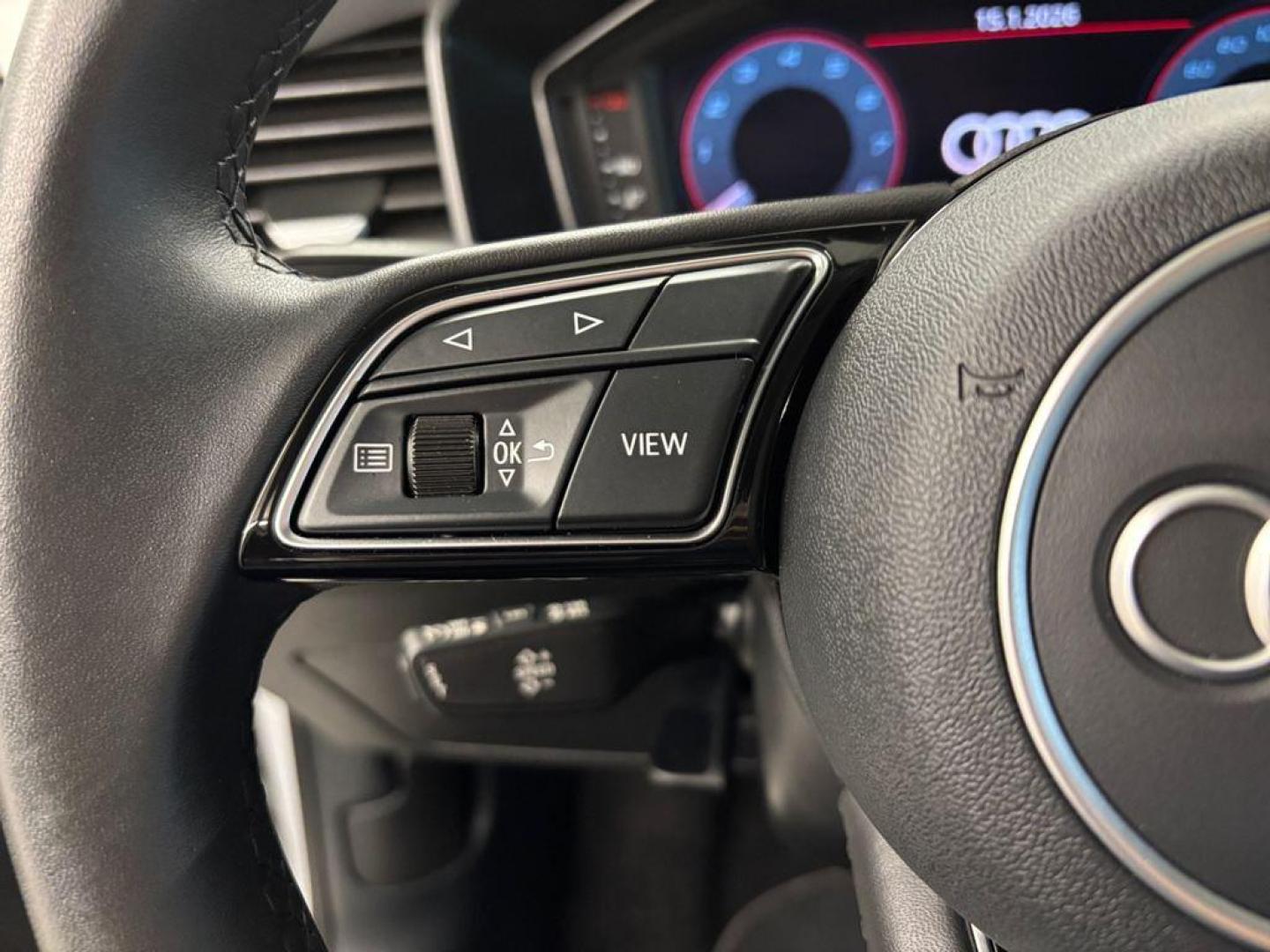 Audi A1 Sportback Adrenal Black 30TFSI 85kW S tr