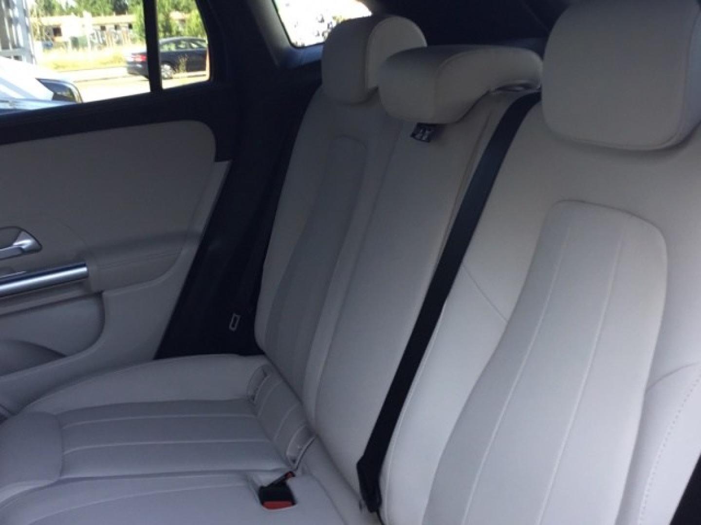 Mercedes Benz GLA 220 d 4Matic Progresive Line (EURO 6d)