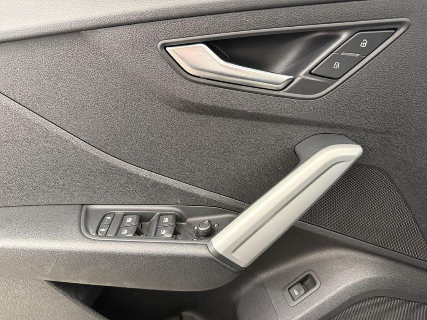 Audi Q2 Advanced 30 TDI 85 kW (116 CV)