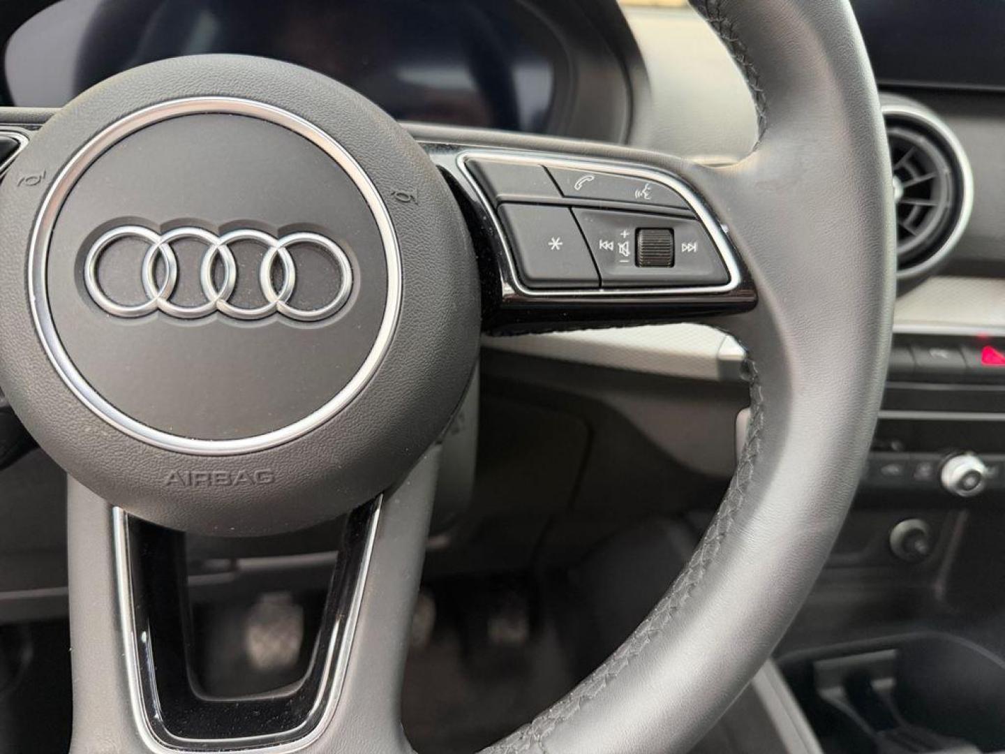 Audi Q2 Advanced 30 TDI 85 kW (116 CV)