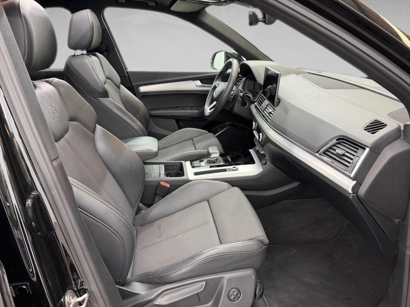 Audi Q5 SPORTBACK Black Line 55 TFSI e quattro-ultra 270 kW (367 CV)