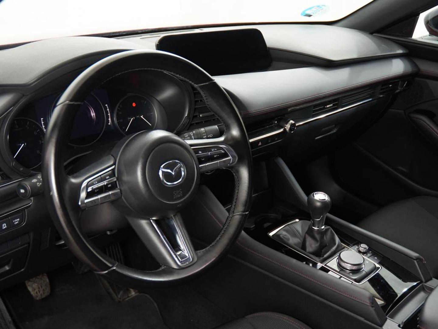 Mazda 3 e-SKYACTIVG 2.0 122CV HOMURA
