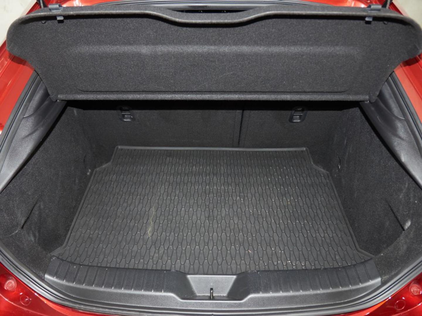 Mazda 3 e-SKYACTIVG 2.0 122CV HOMURA